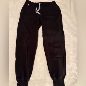 Men’s Fig’s Black Jogger Scrub Bottoms